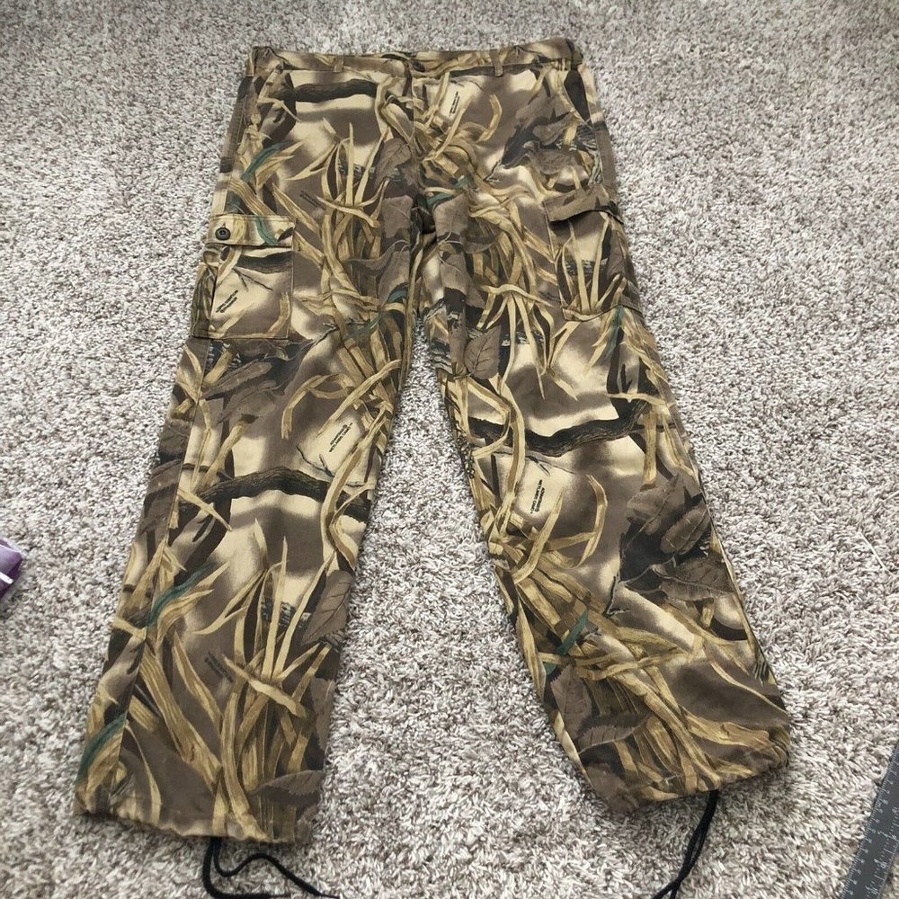 vintage cargo pants with adventurous woodland camouflage camo size large